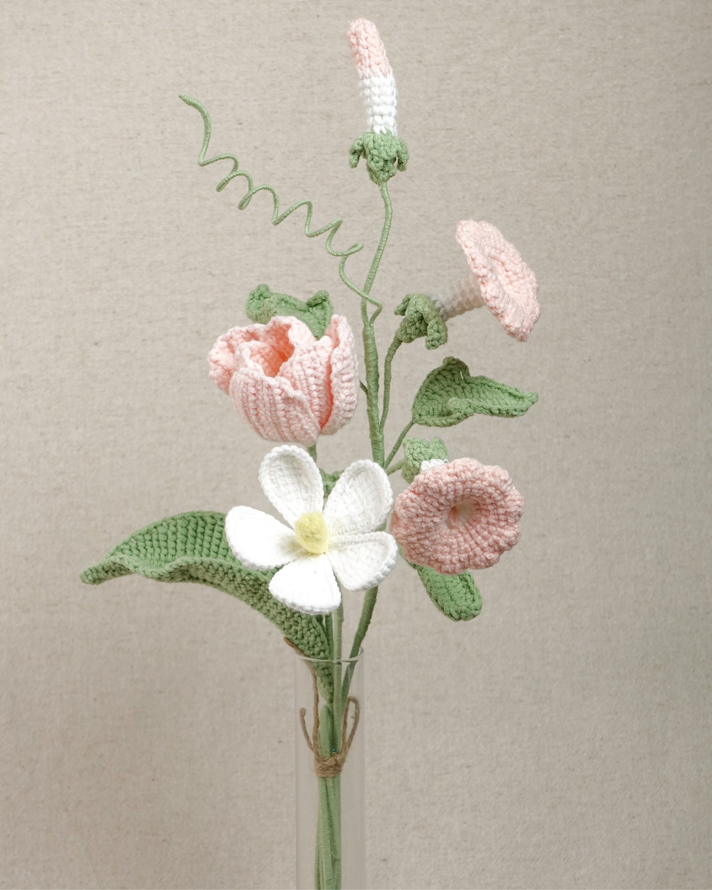 Mini Bouquet – Soft Pink Palette