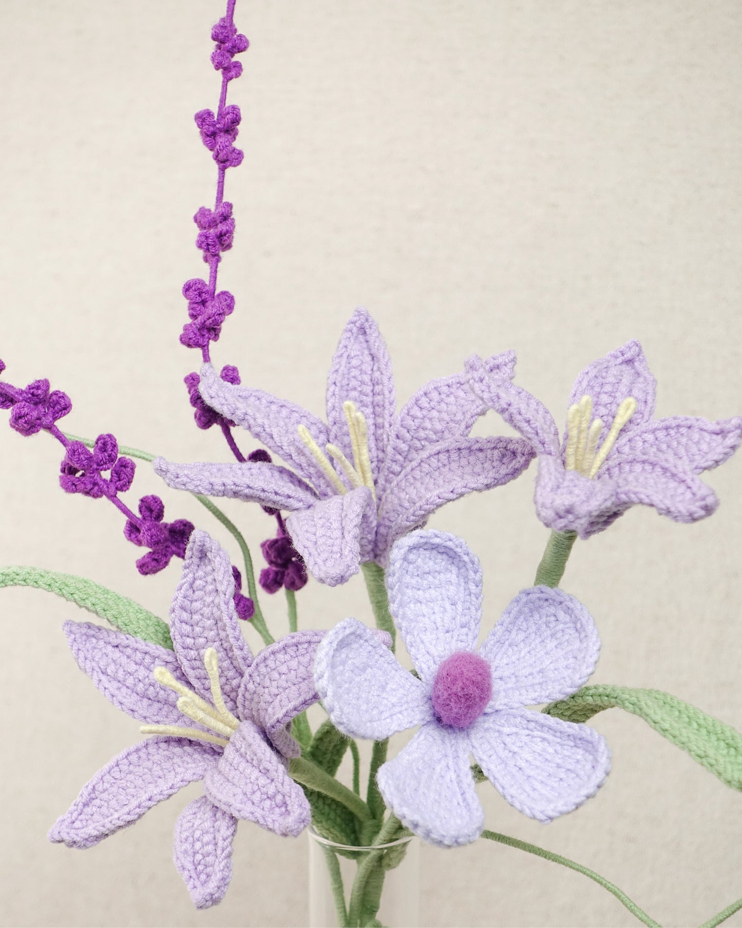 Mini Bouquet – Purple & Lilac Palette